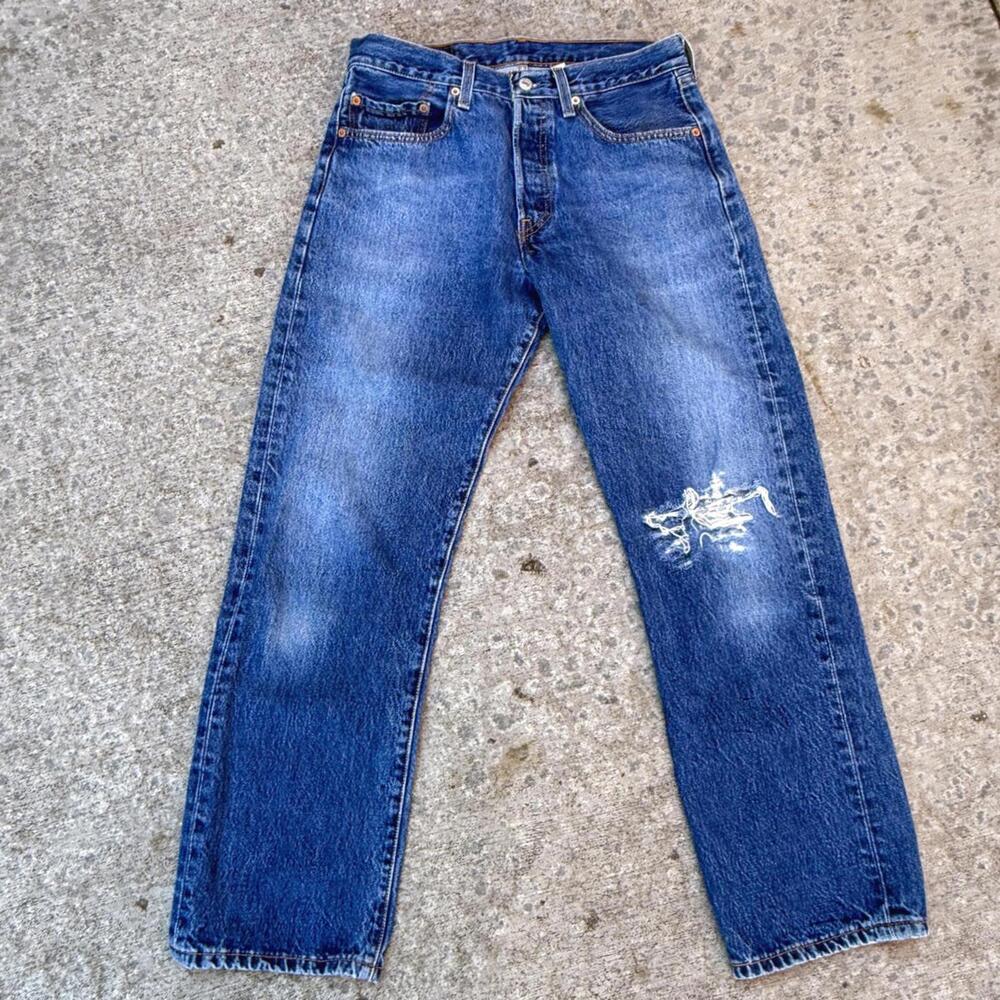 Levi's 501 Classic Blue Denim Jeans Womens 30x27 Button Fly Distressed